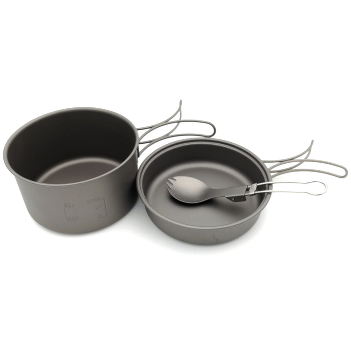 lightweight titanium nesting camping cookware set with folding wire handles Kalsten