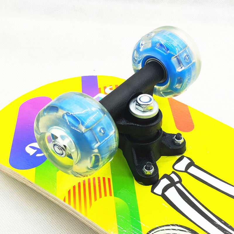 Graphic Skateboard Kalsten