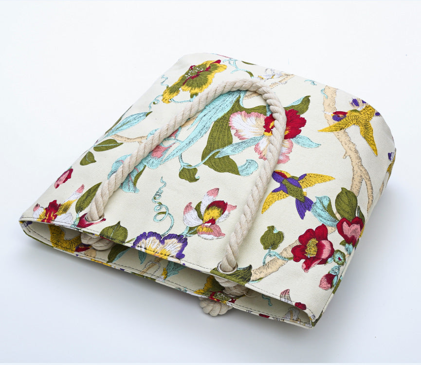 Elegant Beach Bag with Floral Embroidery Design Kalsten