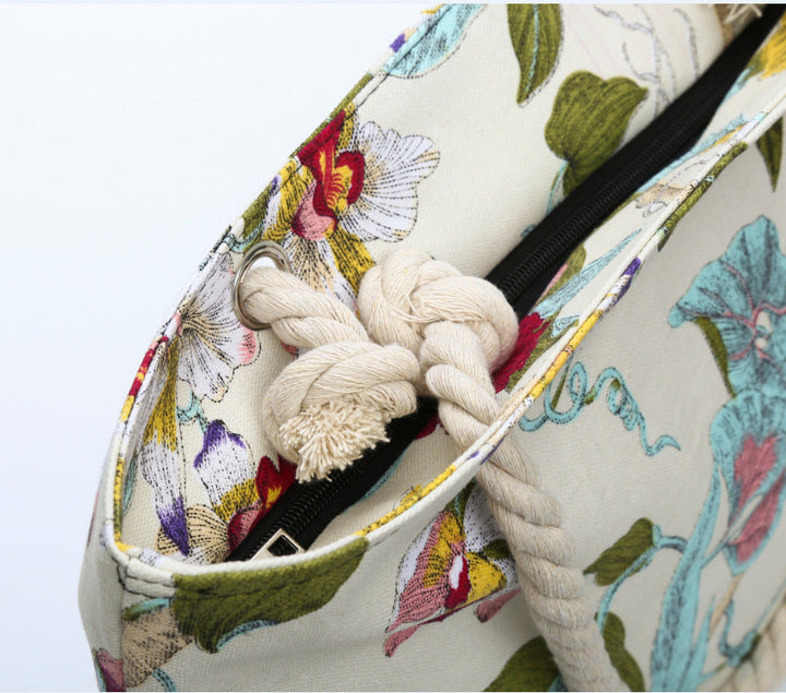 Elegant Beach Bag with Floral Embroidery Design Kalsten