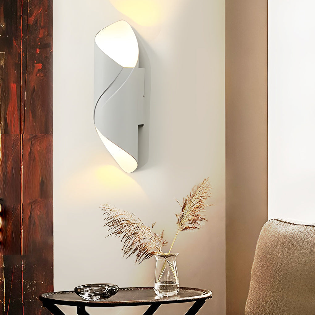 Outdoor LED Up and Down Light Waterproof Modern Wall Sconce Lighting | Kalsten