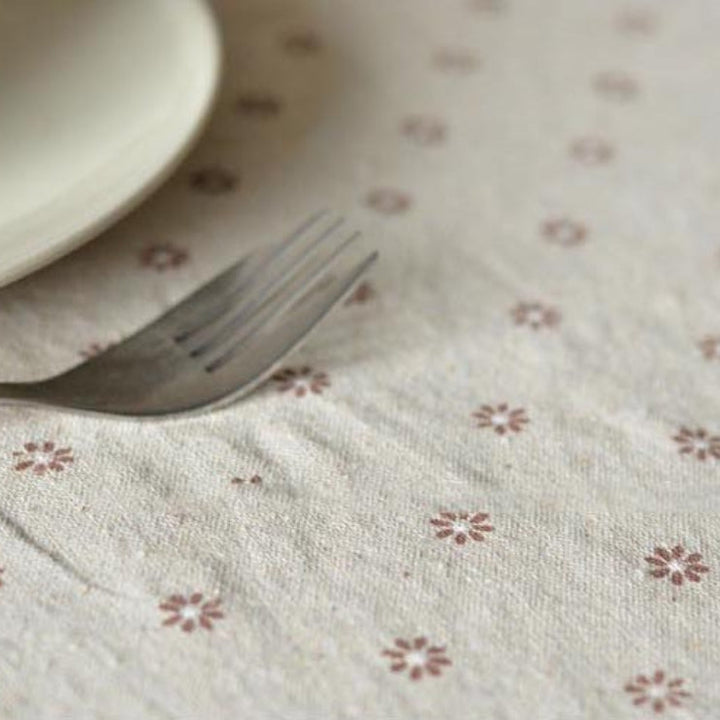 Daisy Print Cotton Linen Tablecloth | Kalsten