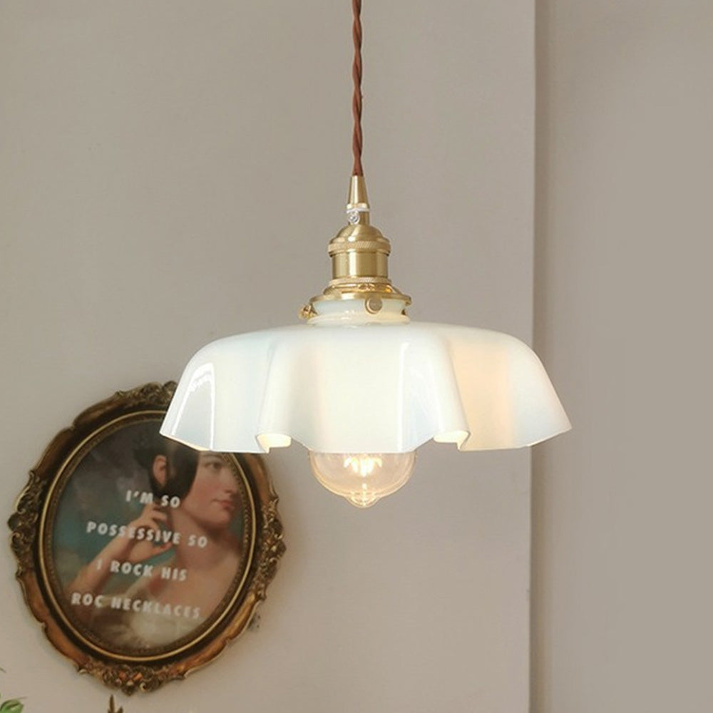 Modern Romantic Small Glass Ribbon Edge Pendant Light For Living Room | Kalsten