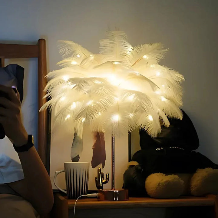 Atmospheric Feather Palm Tree Lamp - LumaPalm | Kalsten