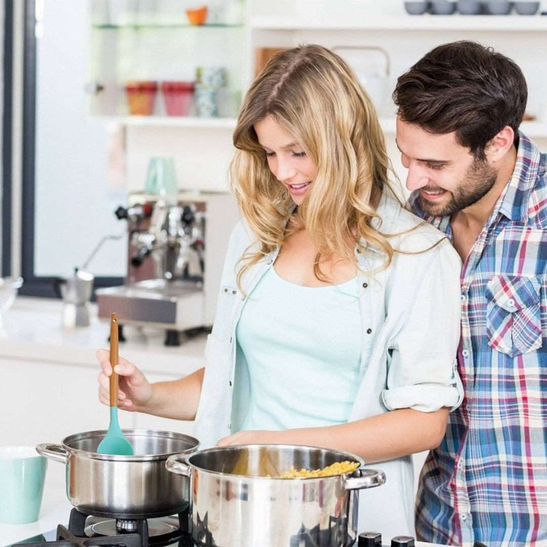 Kalsten | 11-Piece: Silicone Cookware Set