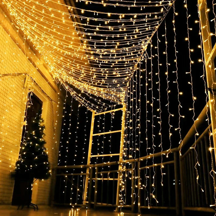 LED curtain light for outdoors – Waterproof fairy lights for garden, balcony, and terrace | Kalsten