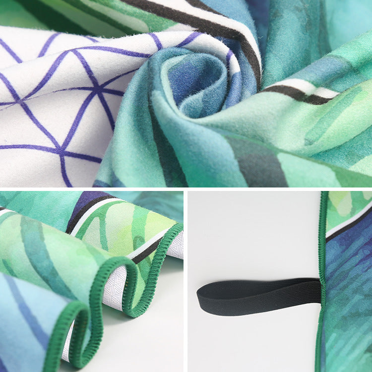 Beach towel with modern leaf and geometric design Kalsten