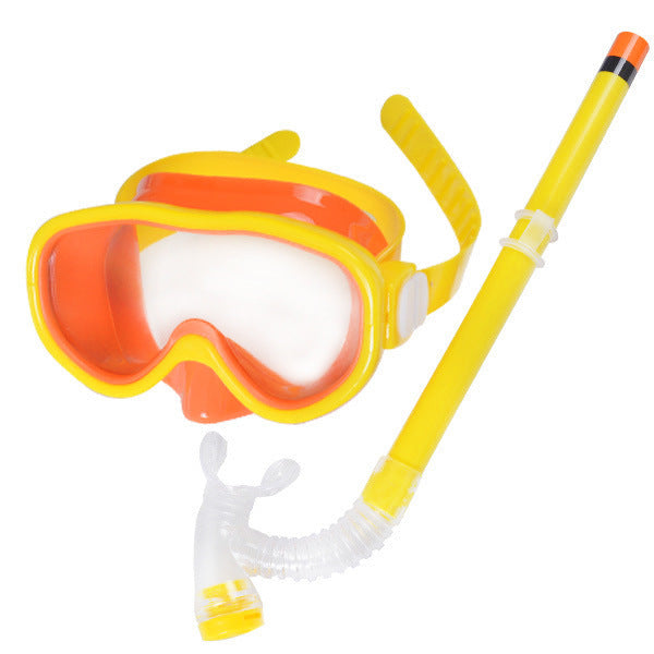 Snorkel mask with ergonomic fit and anti-fog technology Kalsten
