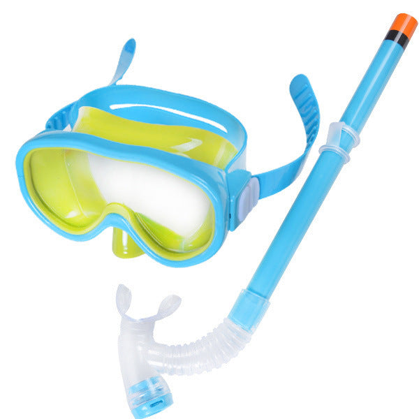 Snorkel mask with ergonomic fit and anti-fog technology Kalsten