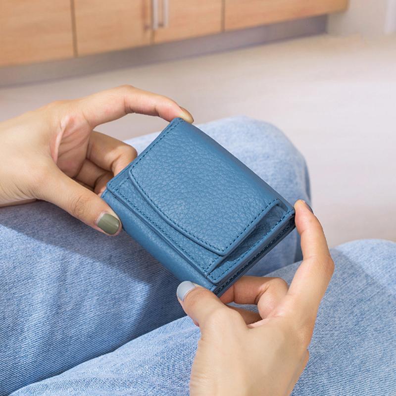 Handmade RFID wallet made of soft leather | Kalsten