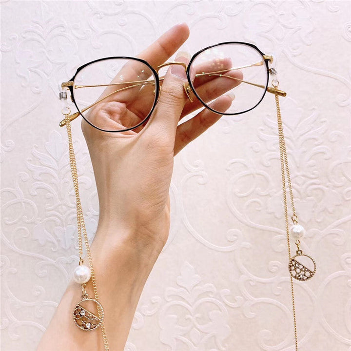 Decorative Pearl and Metal Accent Eyewear Chain Kalsten