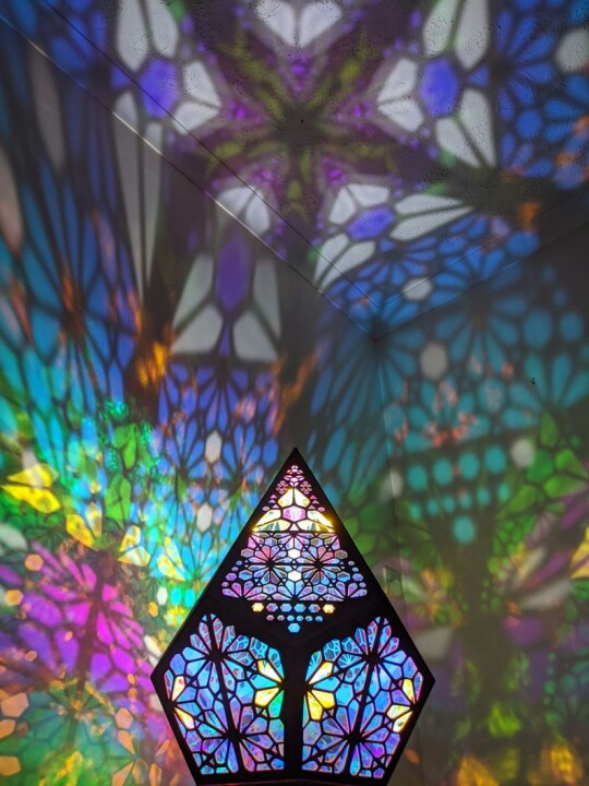 Stained Glass Style LED Table Lamp - LumiAura | Kalsten