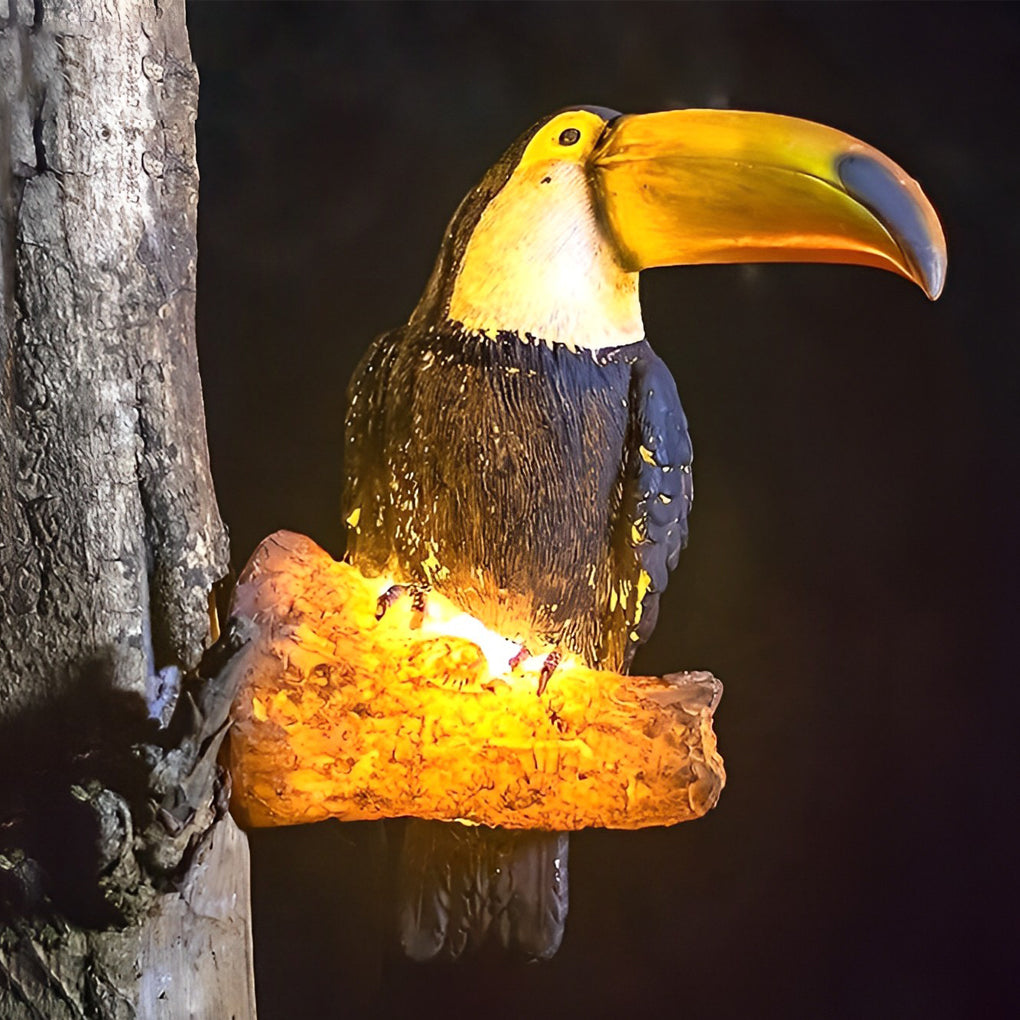 Resin Simulation Animal Parrot Shape 24V LED Waterproof Outdoor Lights | Kalsten
