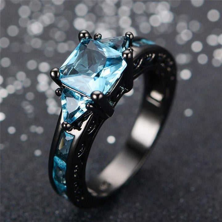 Kalsten | Vintage Black Sapphire Ring