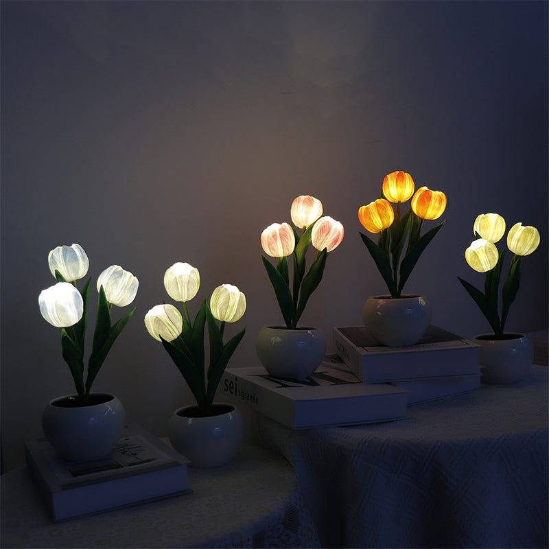 LED Tulip Nightstand Lamp Flower Table Lamp | Kalsten