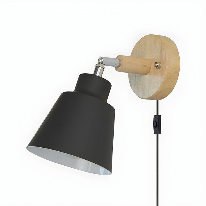 Wall Lamp with Wooden Accent Kalsten