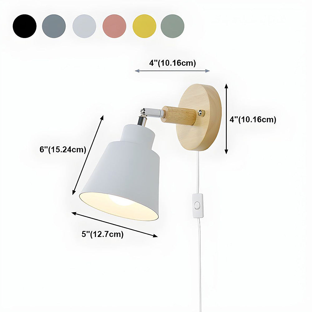 Wall Lamp with Wooden Accent Kalsten