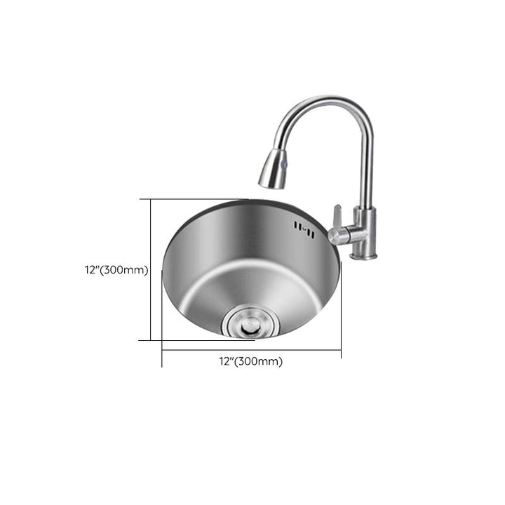 Stainless Steel Kitchen Sink with Strainer