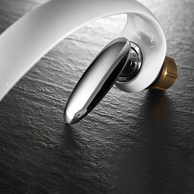Brass Waterfall Bath Faucet – Unique Design