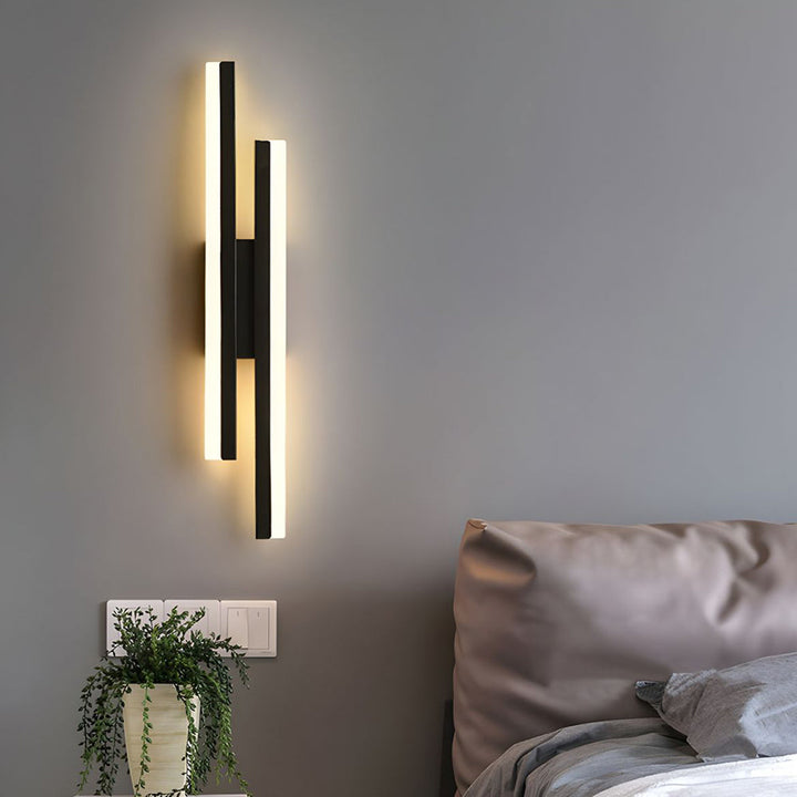 Acrylic Metal LED Wall Lamp Kalsten