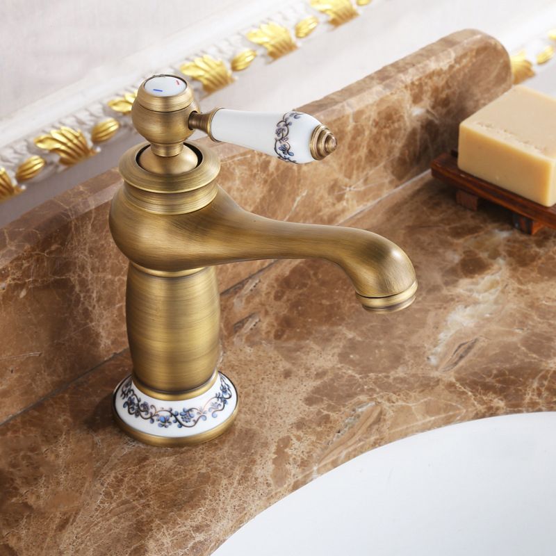 BowLift | Low arch country vessel faucet single lever brass faucet for bathroom