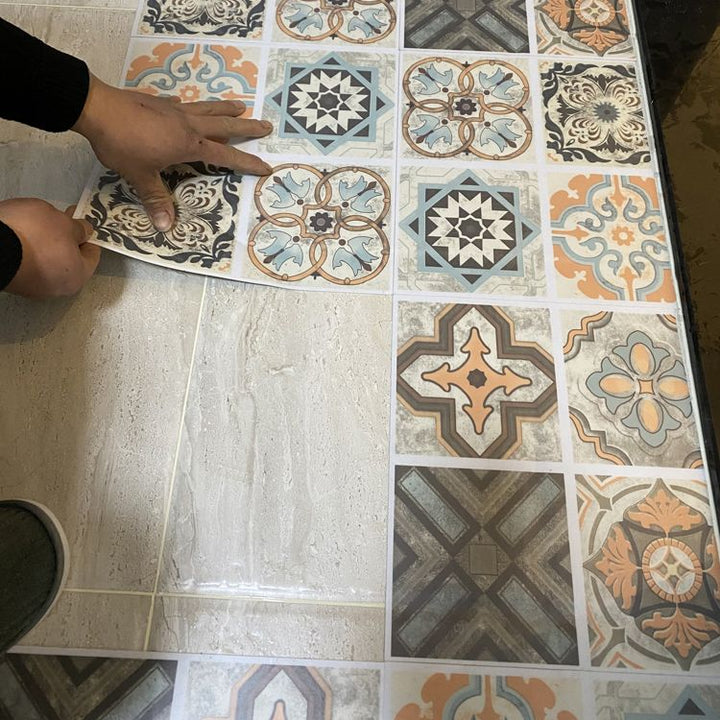Peel & Stick Vinyl Plank Flooring