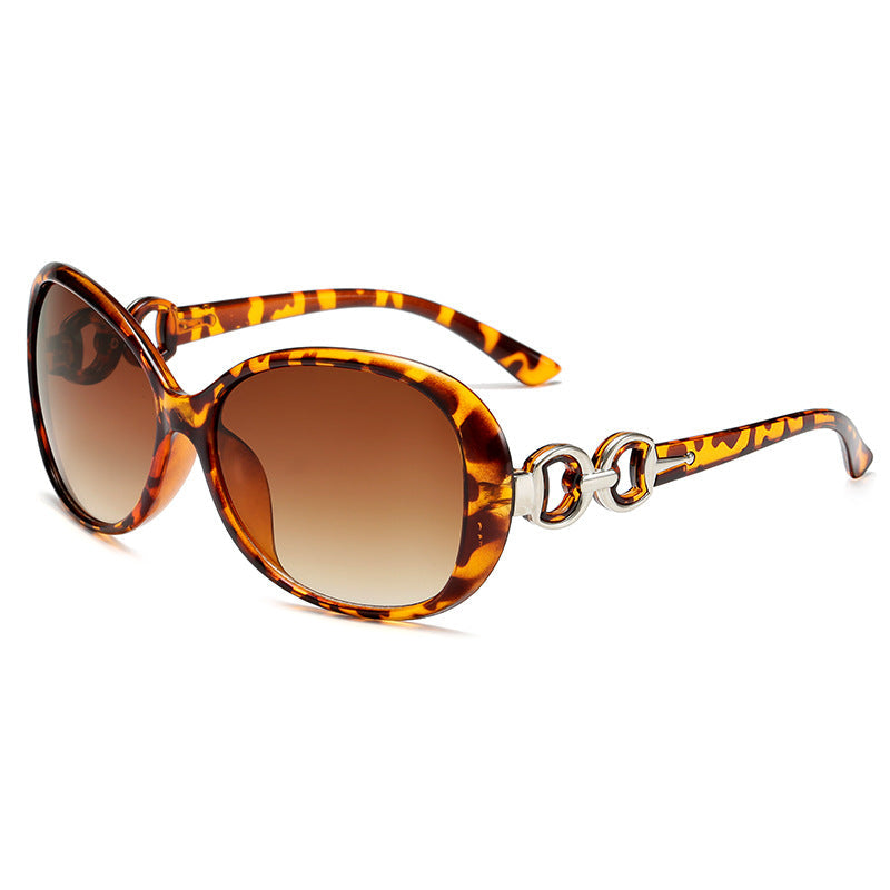 Women luxurious oversized sunglasses with elegant design Kalsten
