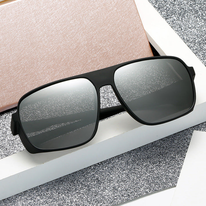 Women's sporty sunglasses with a sturdy frame and polarized lenses Kalsten