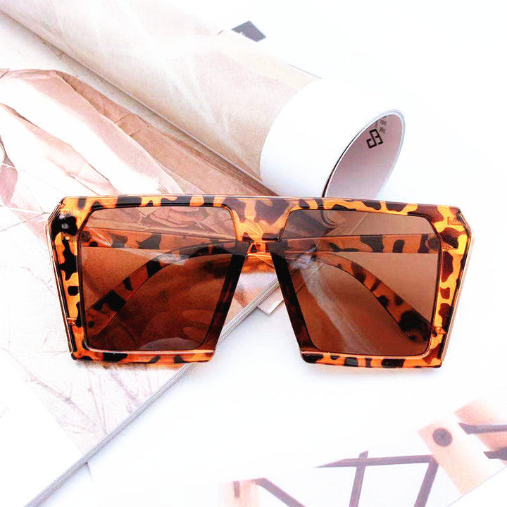 Ladies stylish geometric sunglasses in angular design Kalsten