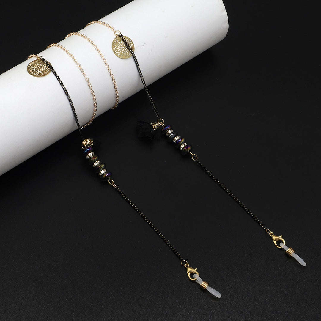 Fashionable Beaded Eyewear Holder Kalsten