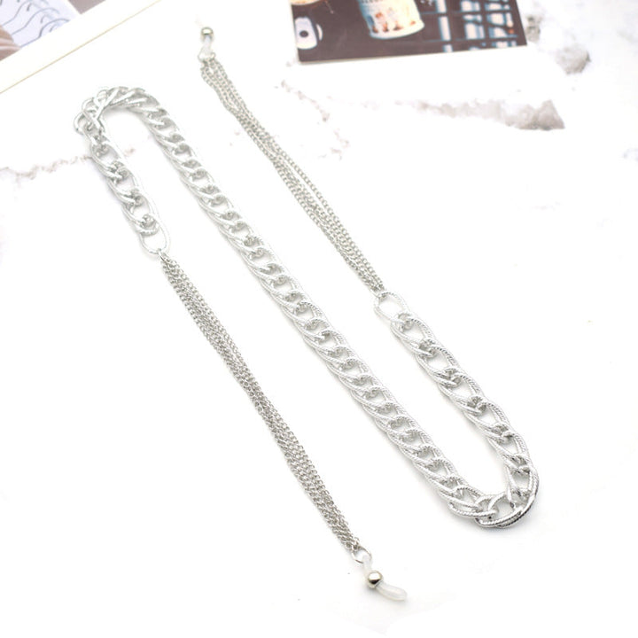 Stylish Chain Eyewear Holder Kalsten