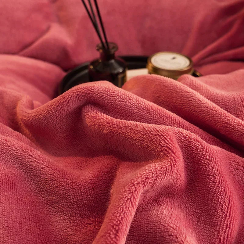 PlushHaven Luxe Velvet Duvet Cover Set – Kingsize Warmth & Comfort Kalsten