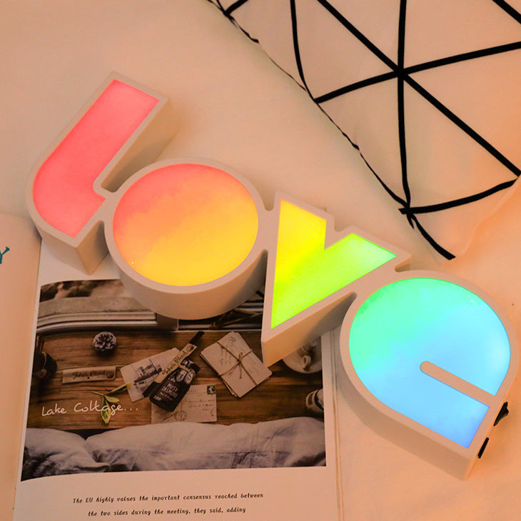 Modern Art Deco waterproof PS LOVE letters LED table lamp for the bedroom | Kalsten