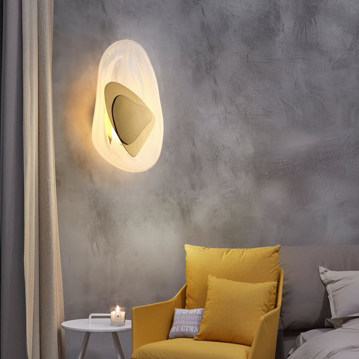 Modern Glass Globe Wall Sconce – 3-Color Dimmable LED Wall Light (Gold/Black) | Kalsten