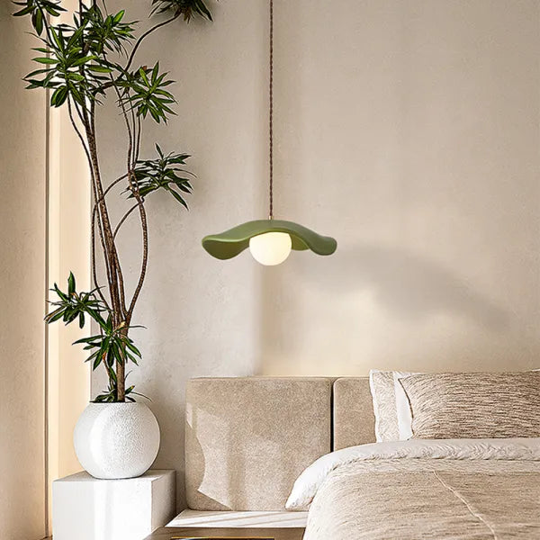 Lotus leaves pendant lamp - Bring natural elegance to your dining area Kalsten