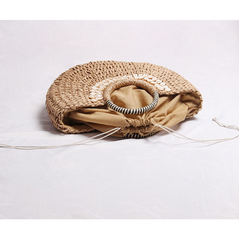 Elegant basket bag with shell decor Kalsten