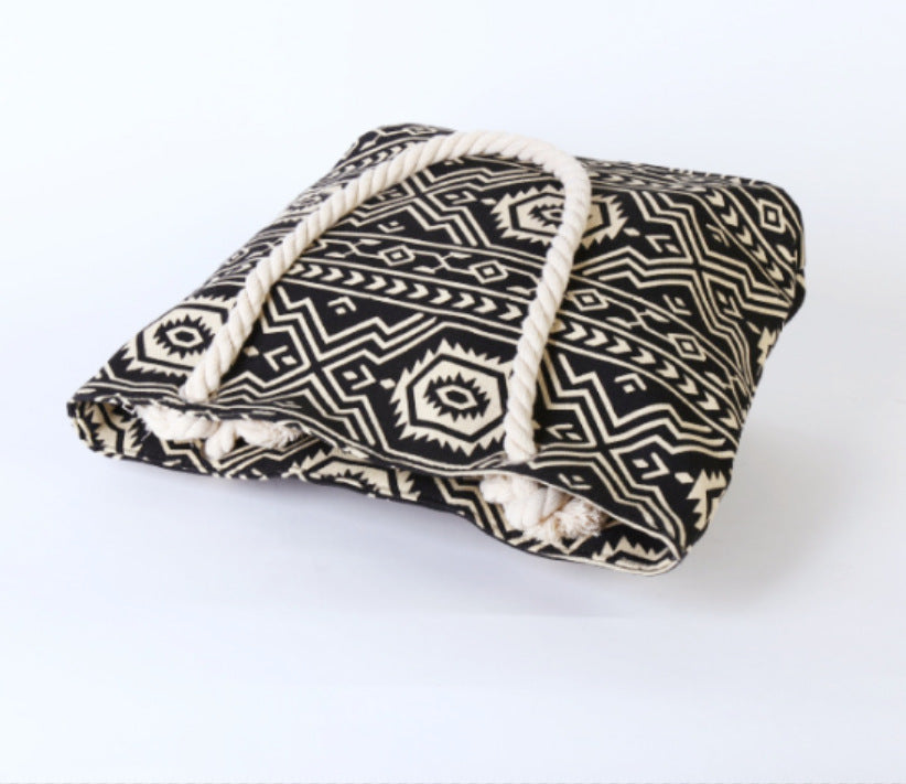 Beach bag with ethnic pattern Kalsten