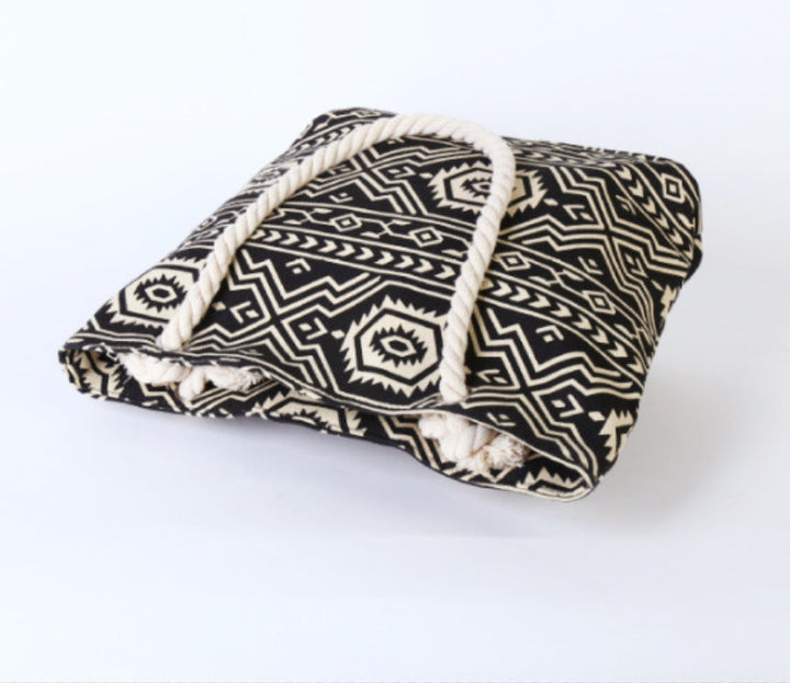 Beach bag with ethnic pattern Kalsten