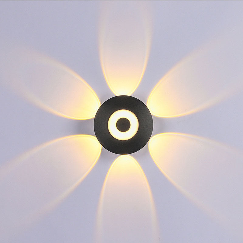 Contemporary Scandinavian Aluminum Round Shade LED Wall Sconce Lamp For Outdoor Patio | Kalsten