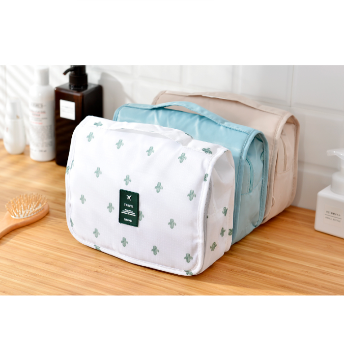 Skanto | TravelEase Toiletry Bag | Water-Repellent and Organized | Travel
