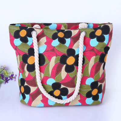 Large and Colorful Beach Bag with Floral Pattern Kalsten