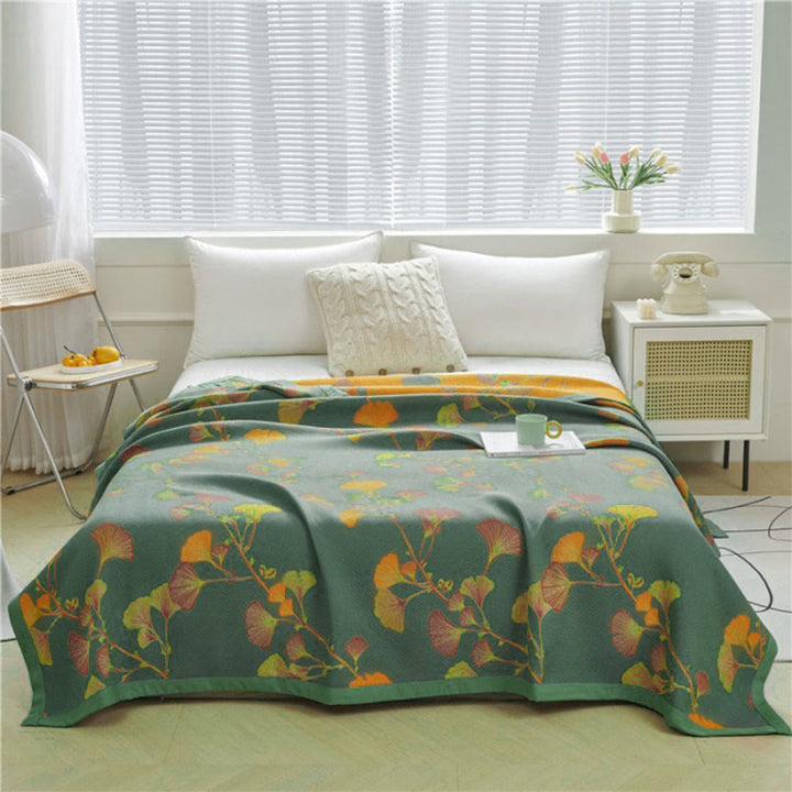 Reversible jacquard cotton quilt