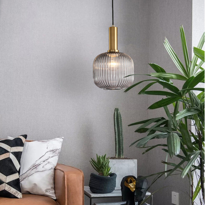 Vintage Stained Glass Lantern Shape Pendant Light | Kalsten