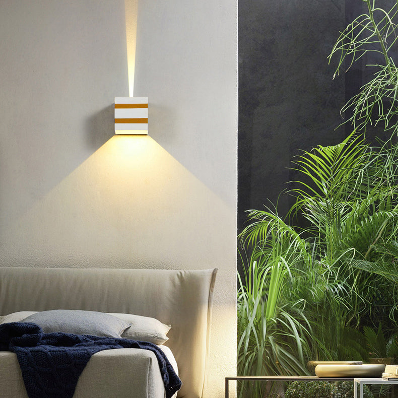 Outdoor Minimalist Square Cube Aluminum Waterproof LED Wall Sconce Lamp | Kalsten