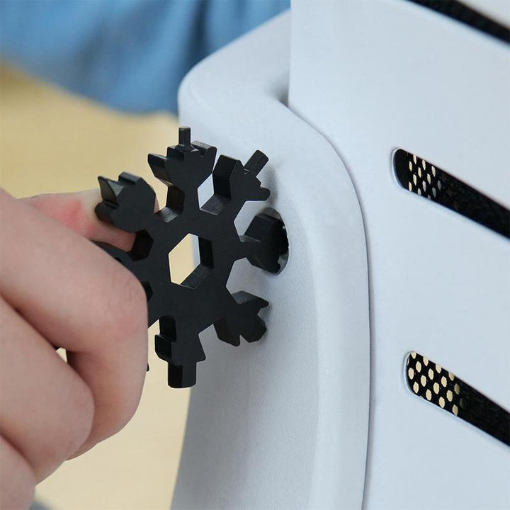 Saker 18-in-1 Snowflake Multi-Tool | Kalsten