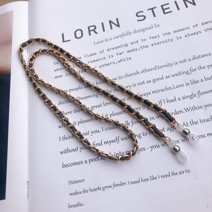 Stylish Twisted Metal Eyewear Chain Kalsten