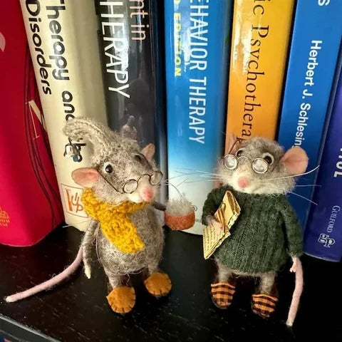 Kalsten | Handmade Felted Mouse Decoration | Eco-Friendly Wool | Holiday Ornament & Gift