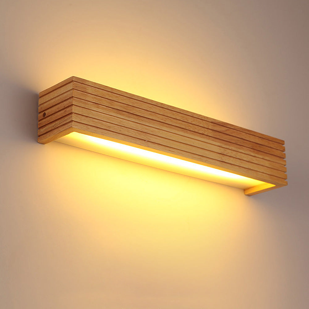 Modern Wood LED Wall Light Kalsten