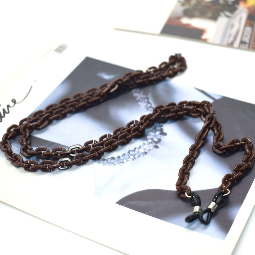 Fashionable Eyewear Chain Kalsten