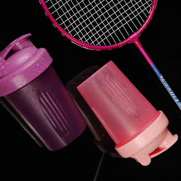 Unisex Shaker bottle with spill protection and measuring scale Kalsten